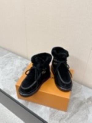 wholesale quality women louis vuitton shoes model no. 553